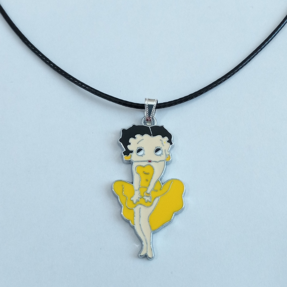 Betty Boop Silvertone/Enamel Pendant 18" Adjustable Chain Cord Necklace